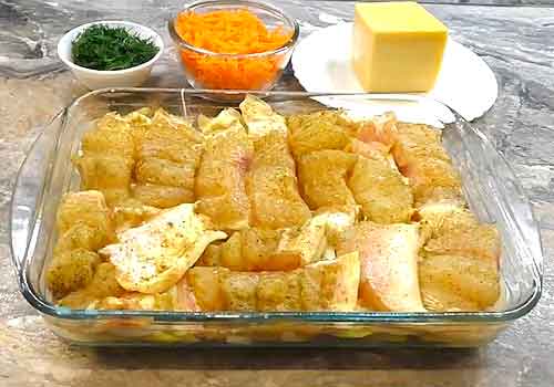 Рыба с картошкой в духовке под сыром